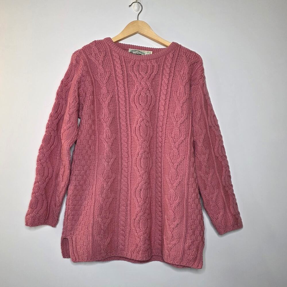 Vintage Aran Crafts Pink100% Merino Wool Chunky cable knit sweater